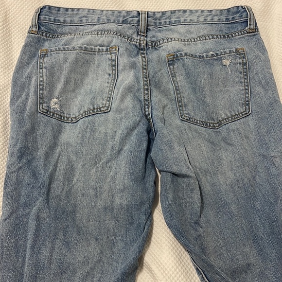 Gap Women’s Sexy Boyfriend Fit destructed jeans Size 8 - Picture 9 of 9